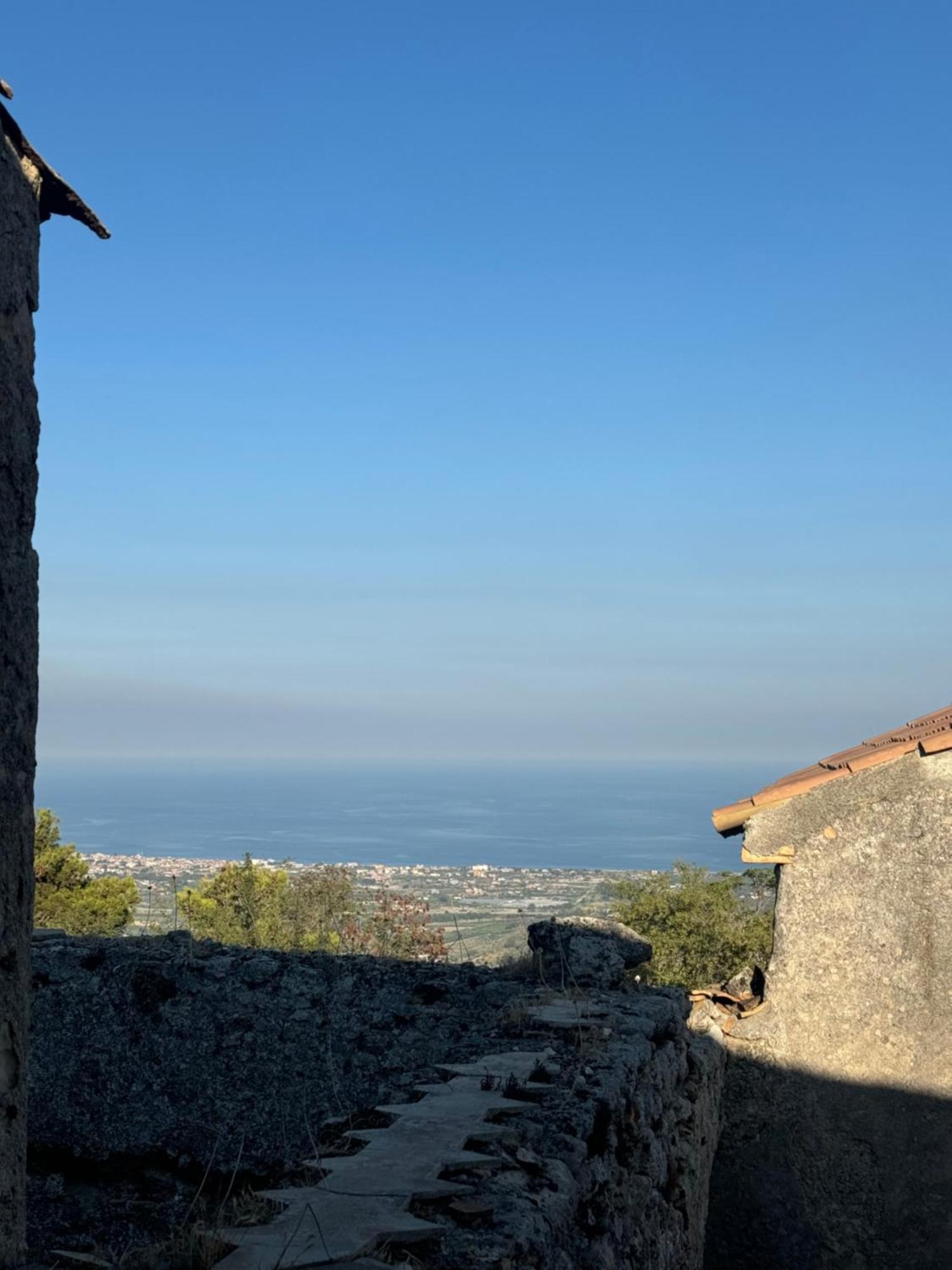 La Rosa Blu Panzió Gerace Kültér fotó